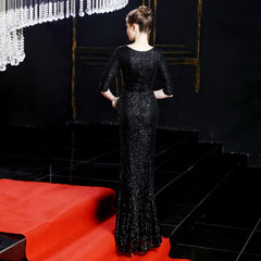 Elegant Sequin Long-Sleeve Fishtail Gown