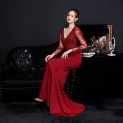 Elegant Lace Diamond Fishtail Dress