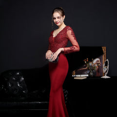 Elegant Lace Diamond Fishtail Dress