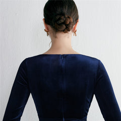 Sequined V-Neck Long-Sleeve Fishtail Dress