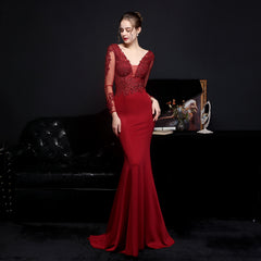 Elegant Lace Diamond Fishtail Dress