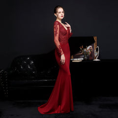 Elegant Lace Diamond Fishtail Dress