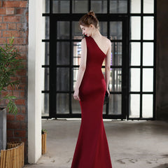 One-Shoulder Fishtail Dress