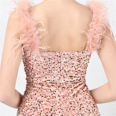 blackBlackish Greenish green